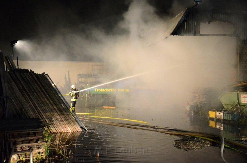 Feuer Lagerhalle Troisdorf Friedrich Wilhelm Huette P10.jpg